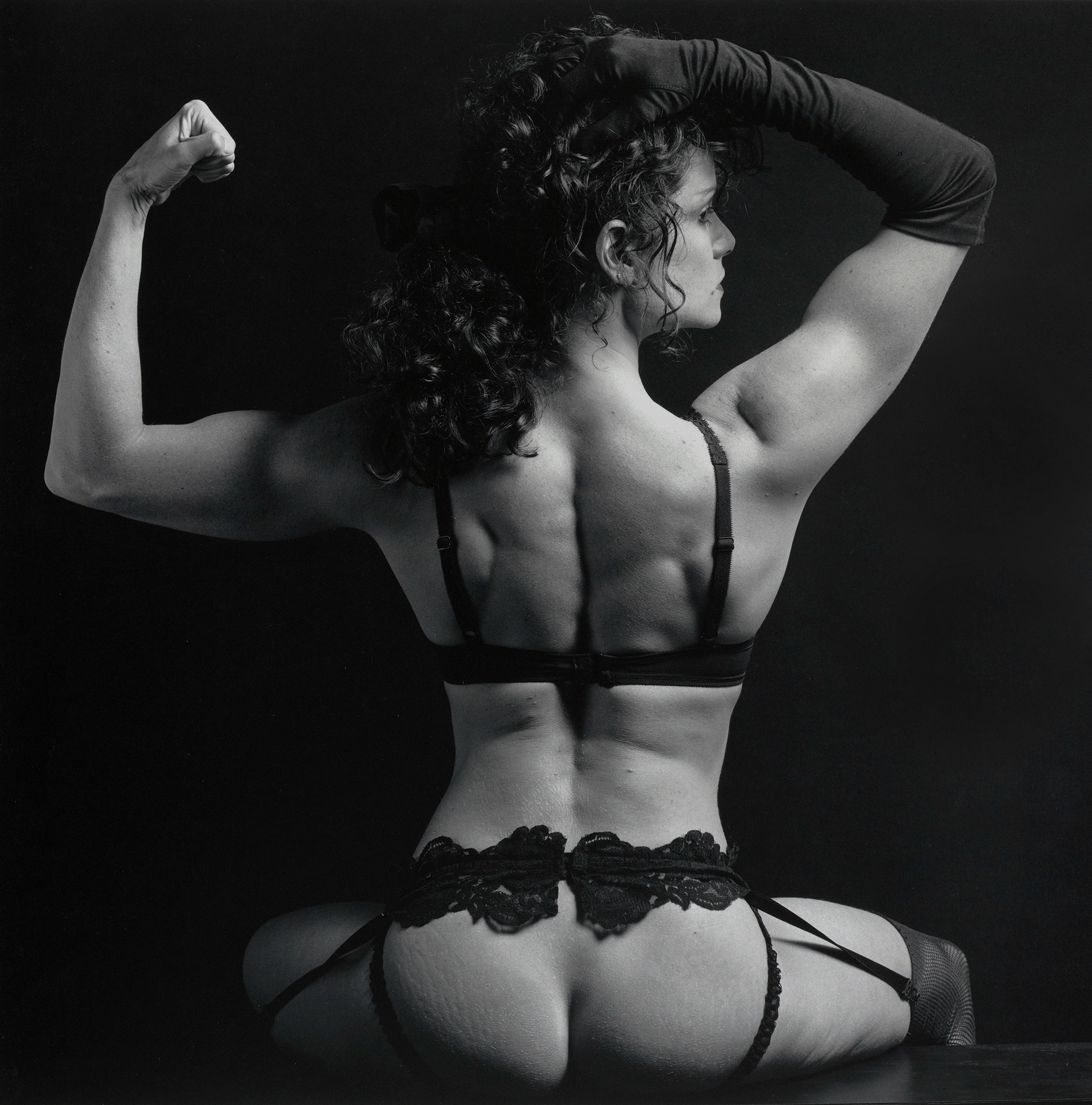 <i>Lisa Lyon</i>